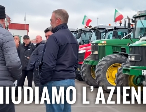 VERONA. AGRICOLTORI IN RIVOLTA DAVANTI ALLA FIERA: LA RABBIA DI BISSOLI E STOPPATO: «LE NOSTRE AZIENDE STANNO ANDANDO IN MALORA».